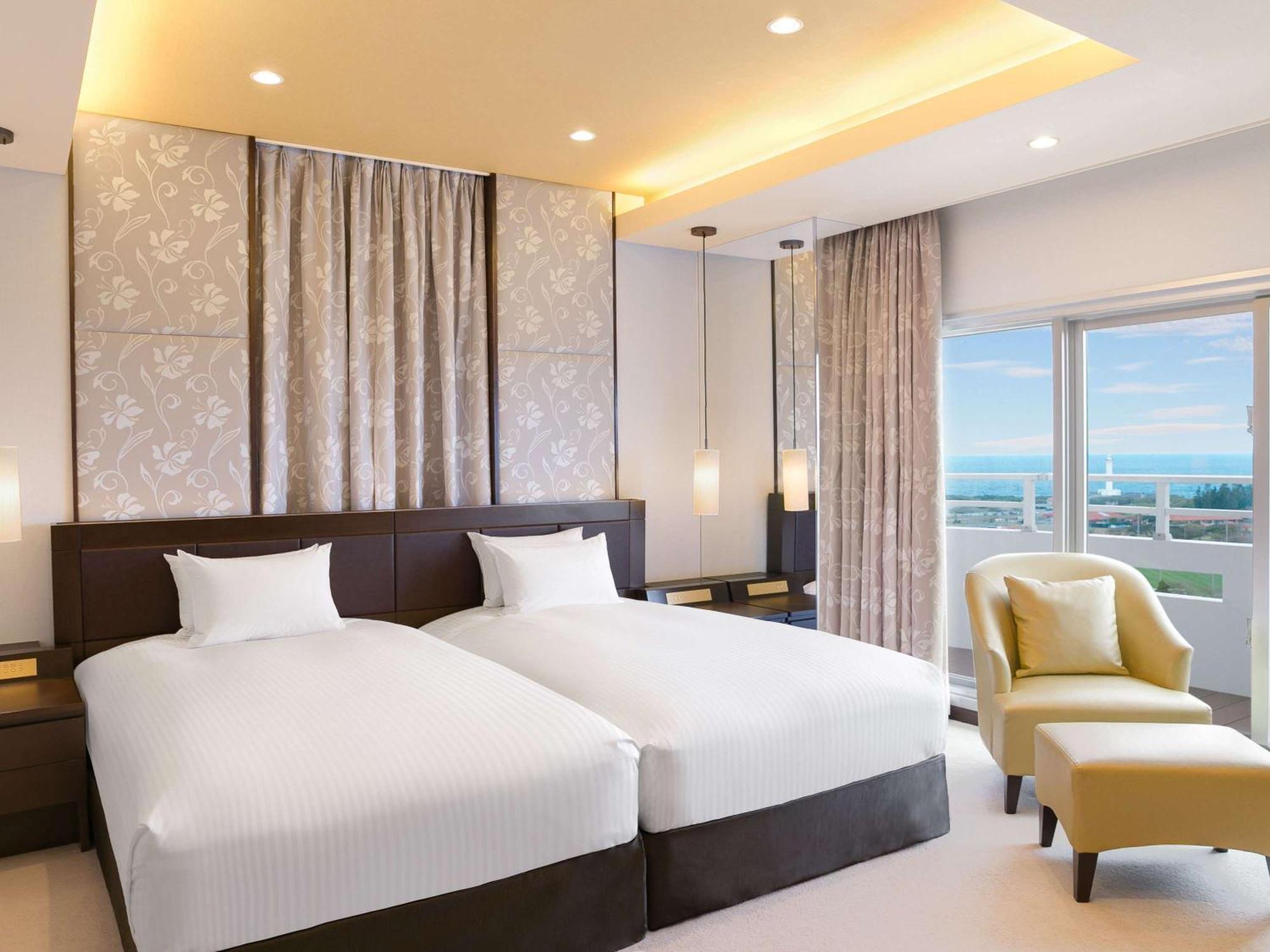Grand Mercure Okinawa Cape Zanpa Resort Yomitan Eksteriør billede